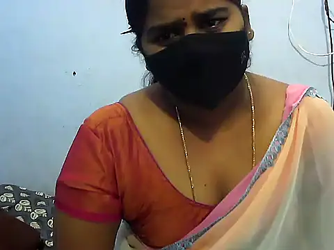 Snapshot of telugu_indhu_0001 chatting on November 4, 2025, 8:13 am telugu indhu 0001 online show from November 4, 2025, 8:13 am