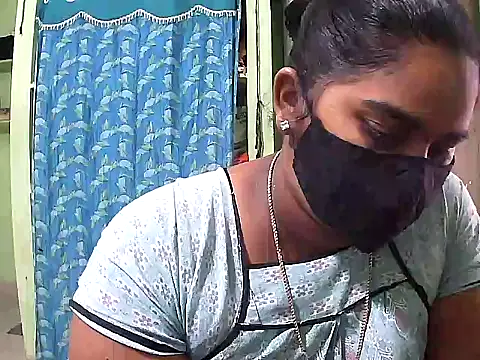 Snapshot of telugu_indhu_0001 chatting on November 25, 2025, 9:53 am telugu indhu 0001 online show from November 25, 2025, 9:53 am