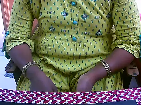 Snapshot of telugu_indhu_0001 chatting on January 14, 2026, 9:48 am telugu indhu 0001 online show from January 14, 2026, 9:48 am