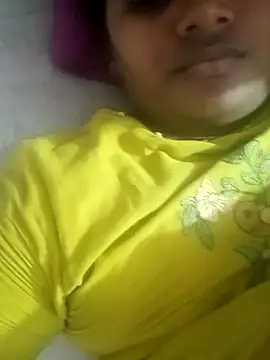 Snapshot of telugu_indhu_0001 chatting on May 3, 2026, 6:36 pm telugu indhu 0001 online show from May 3, 2026, 6:36 pm