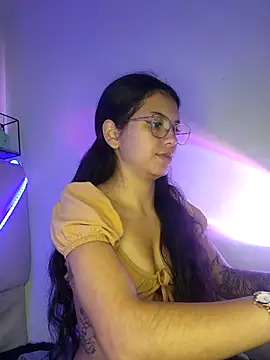 Rosita forever  online show from March 8, 2025, 6:58 pm