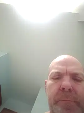 hoodratoui online show from December 5, 2025, 10:13 am