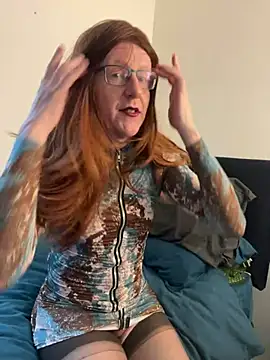 Valerie-4-U online show from January 26, 2025, 1:04 pm