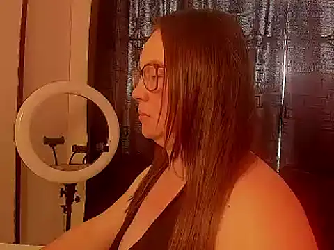 Snapshot of Julieta_love_1 chatting on January 31, 2025, 3:44 pm Julieta love 1 online show from January 31, 2025, 3:44 pm