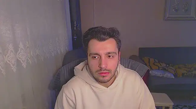 handsomeee04 online show from February 9, 2025, 9:49 pm