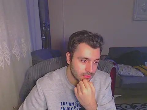 handsomeee04 online show from February 24, 2025, 10:03 pm