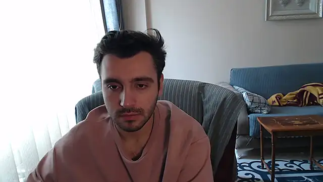 handsomeee04 online show from October 23, 2025, 12:48 pm