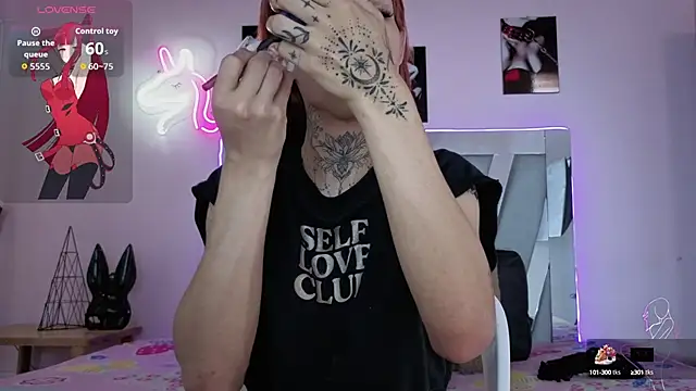 supradoll online show from September 11, 2025, 5:13 pm