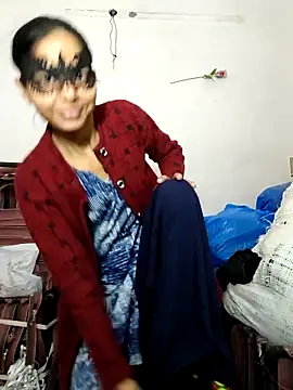 KumarSilencesex21 online show from November 27, 2025, 10:17 am