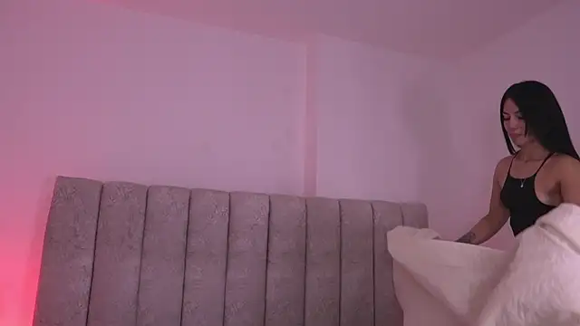 sam lewins online show from December 2, 2025, 7:20 pm