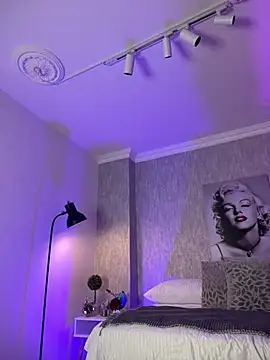 samy xoxox online show from March 6, 2025, 4:52 am