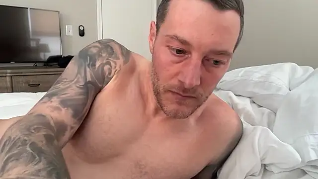 moon-boy online show from February 11, 2025, 8:31 pm