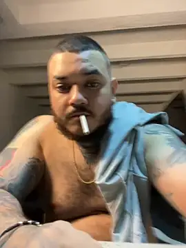 El Titan1998 online show from September 23, 2025, 9:40 pm