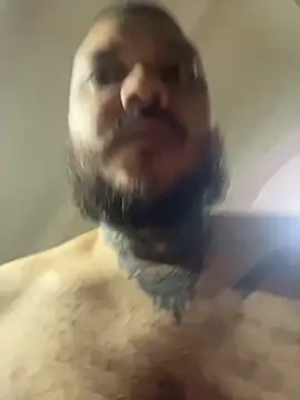 El Titan1998 online show from October 31, 2025, 11:44 am