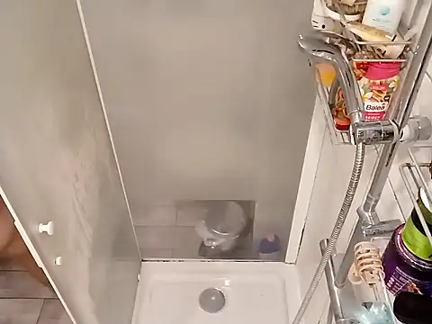 Snapshot of Arturoooo40 chatting on February 19, 2025, 6:21 pm Arturoooo40 online show from February 19, 2025, 6:21 pm