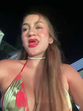 Mariapaula online show from December 27, 2024, 11:31 pm