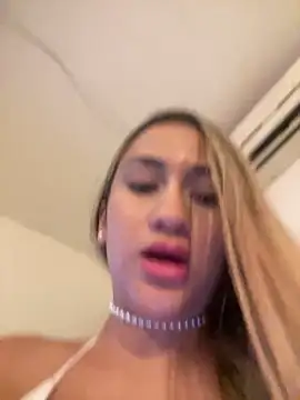 Mariapaula online show from January 21, 2025, 8:21 pm