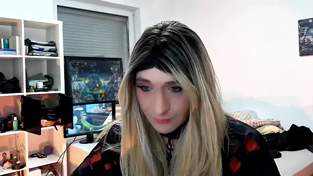 DYasmin69 online show from February 12, 2025, 7:02 pm