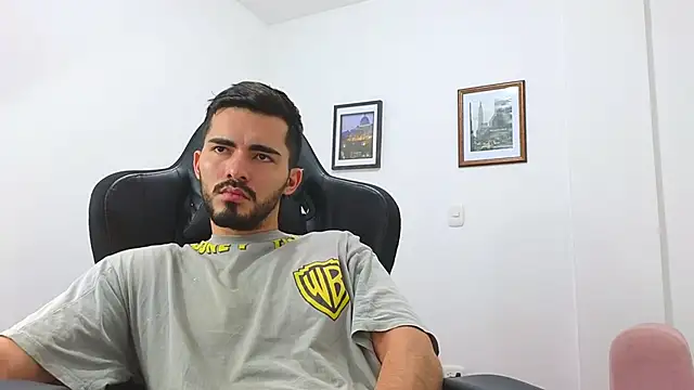 Massimoo 07 online show from December 29, 2024, 11:08 pm