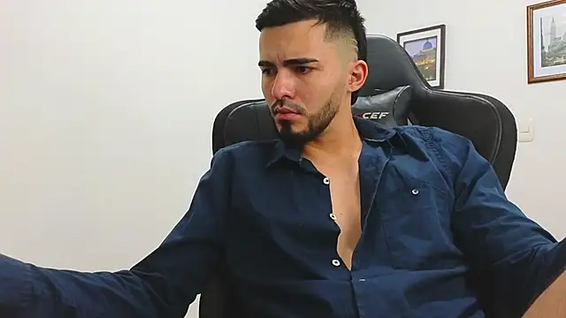 Massimoo 07 online show from January 21, 2025, 10:51 pm