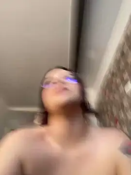 Snapshot of Sophia_cyrus11 chatting on February 14, 2025, 5:57 pm Sophia cyrus11 online show from February 14, 2025, 5:57 pm