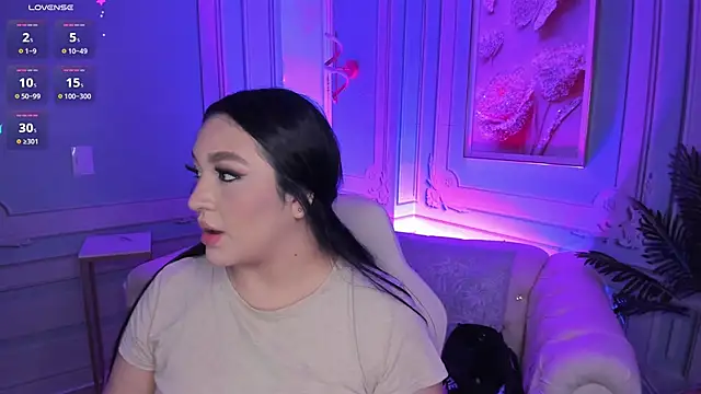 stefany duque1  online show from December 14, 2025, 2:39 am