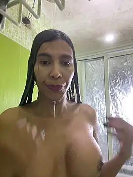 Ebonyxprincess  online show from April 29, 2026, 9:21 pm