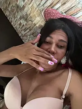 Ebonyxprincess  online show from July 10, 2026, 5:37 pm