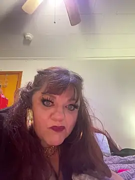 Luciouslouise72xh online show from November 20, 2025, 7:19 am