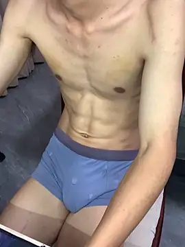 Snapshot of A11414 chatting on February 6, 2025, 3:31 pm A11414 online show from February 6, 2025, 3:31 pm