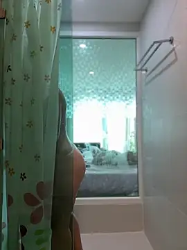 AndreaMood online show from November 8, 2025, 1:28 am