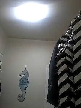 Dnasty408 online show from June 19, 2026, 2:16 am