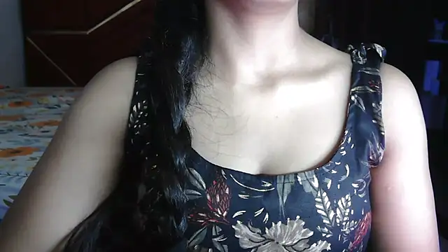 Somiya87 online show from April 4, 2026, 5:54 pm