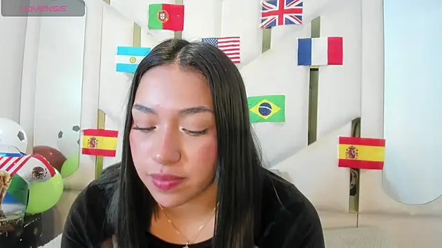 IsabellRodriguez18 online show from June 16, 2026, 4:04 am