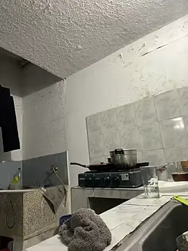 MikeAndJessy online show from December 27, 2024, 1:11 am