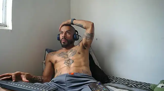 callme douglas online show from January 29, 2025, 6:39 pm