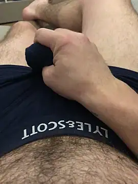 22TT2295 online show from January 12, 2025, 4:21 am