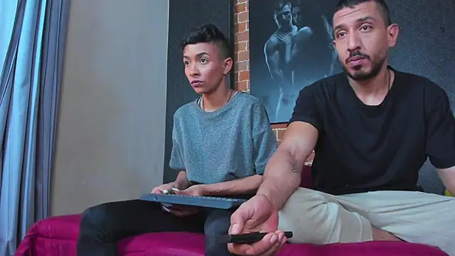 AntonAndSofii online show from January 28, 2025, 3:25 am