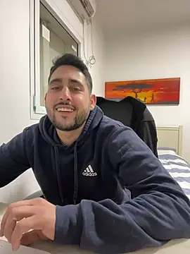 Snapshot of luffykingofpirets chatting on February 25, 2025, 5:04 pm luffykingofpirets online show from February 25, 2025, 5:04 pm