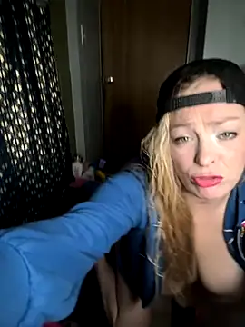 kayNkris online show from November 26, 2025, 12:50 pm