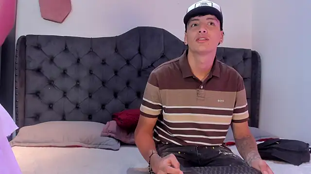 two milkyway online show from April 14, 2026, 1:06 pm