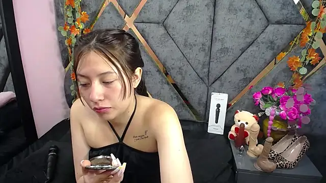 Snapshot of alison_deep chatting on February 12, 2026, 3:23 am alison deep online show from February 12, 2026, 3:23 am