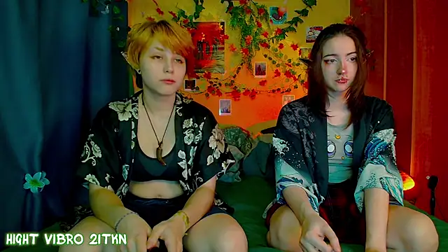 Snapshot of TrickyKitsune chatting on October 2, 2025, 1:07 pm TrickyKitsune online show from October 2, 2025, 1:07 pm