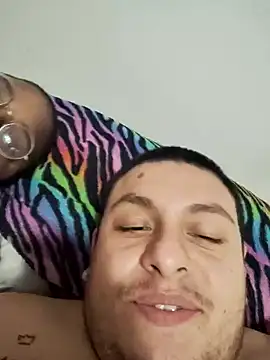 Itallionstallion online show from December 27, 2024, 8:13 am