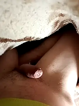 Daniel32hot online show from December 25, 2024, 6:09 am