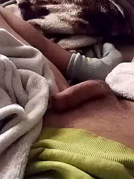 Daniel32hot online show from December 25, 2024, 11:22 am