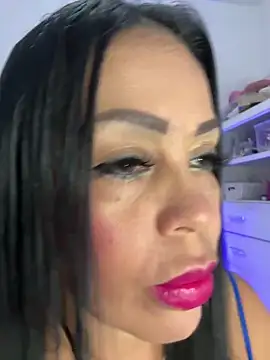 KarolRubi1 online show from February 7, 2025, 11:45 pm