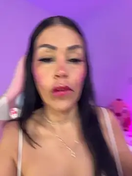 KarolRubi1 online show from October 18, 2025, 7:36 pm