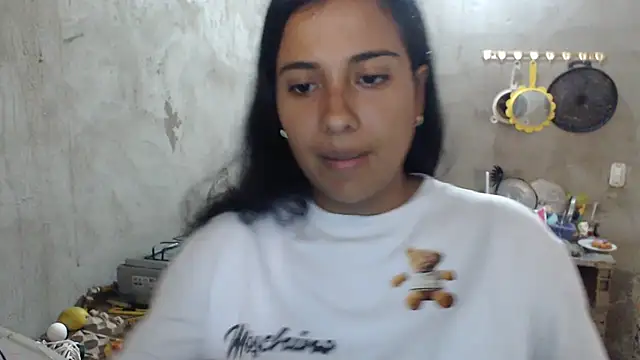 Coral0403 online show from March 14, 2025, 9:43 pm