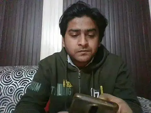 indihotguy online show from February 9, 2025, 1:46 pm